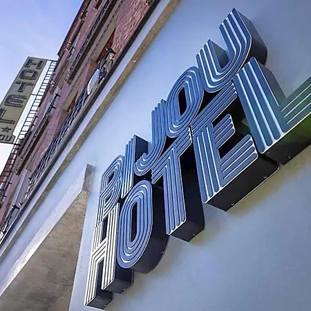 Bijou Paris Hotel